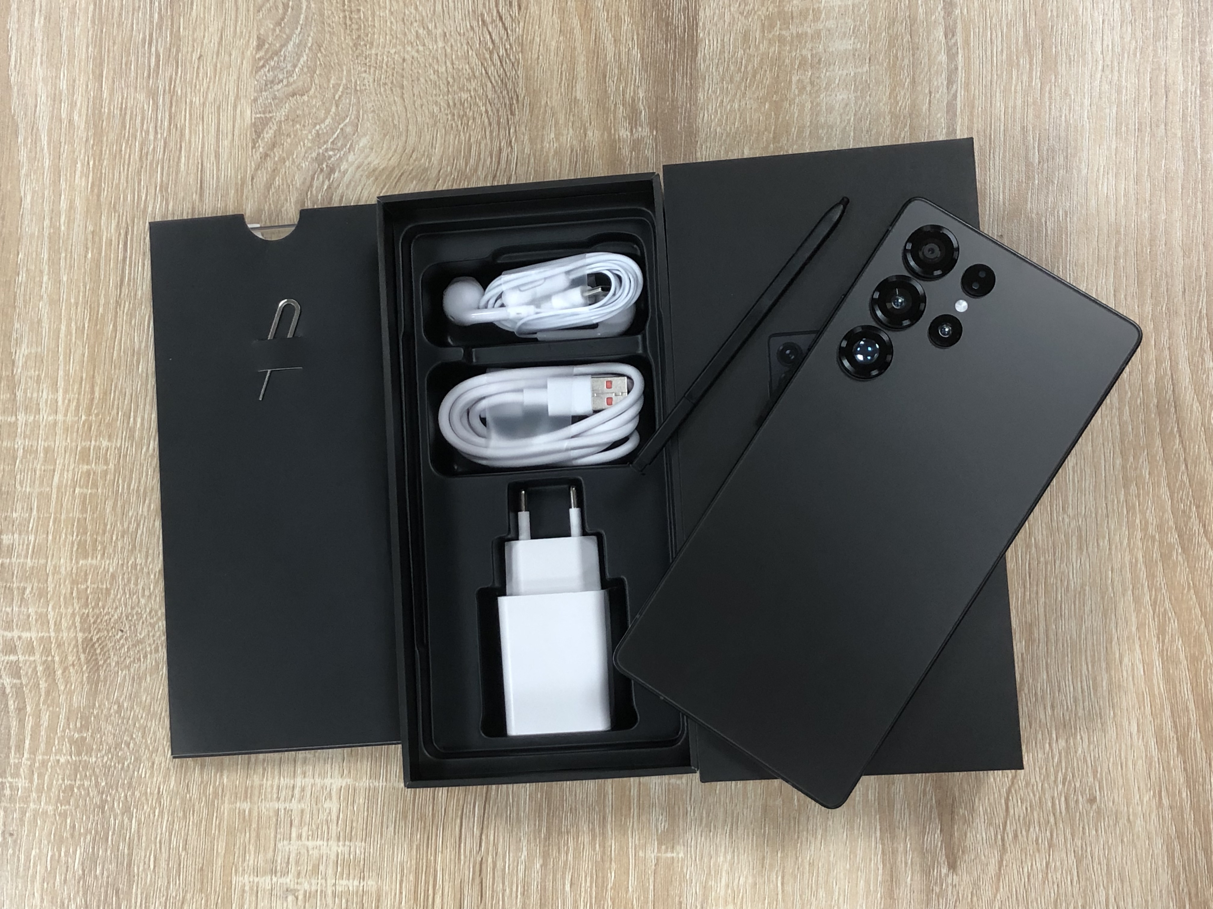 7.7 Inch 22GB+2TB S25 Ultra Smart Phone Deca Core Latest Processor 108MP Rear Camera Dual SIM Android 15 S25 Ultra Cell Phones